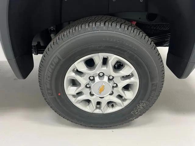 2026 Chevrolet Silverado 2500HD Crew Cab, Standard Bed, LT, 4WD