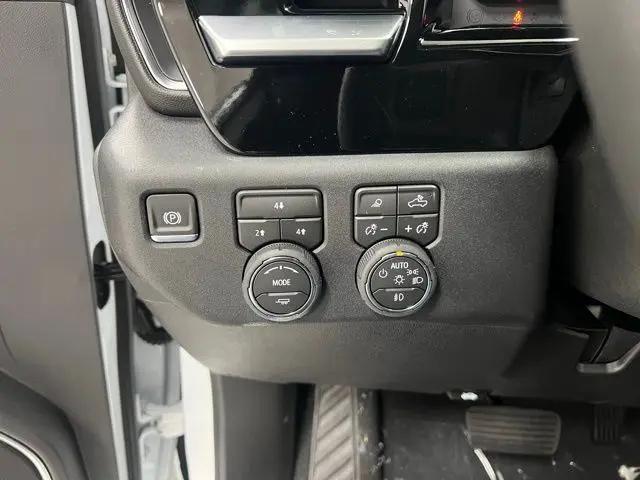 2026 Chevrolet Silverado 2500HD Crew Cab, Standard Bed, LT, 4WD