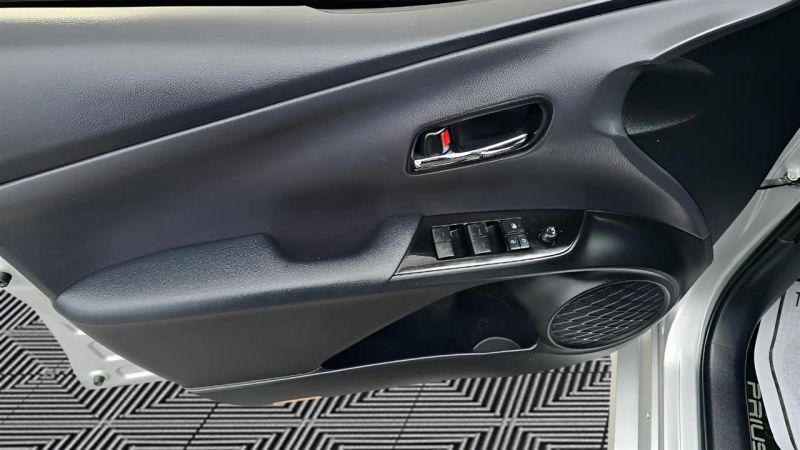 2020 Toyota Prius Limited