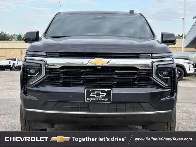 2026 Chevrolet Suburban LS, 4WD