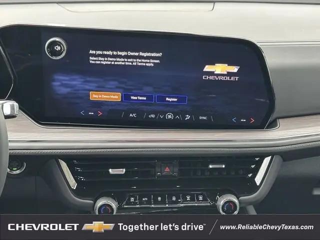 2026 Chevrolet Suburban LS, 4WD