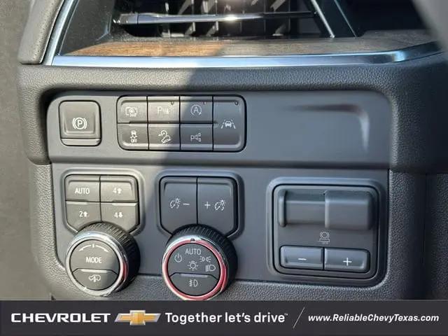 2026 Chevrolet Suburban High Country, 4WD