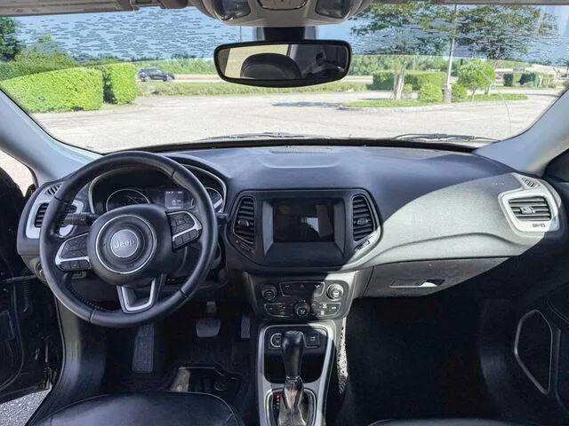 2020 Jeep Compass Latitude FWD