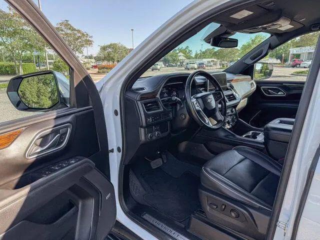 2023 Chevrolet Suburban 2WD Premier