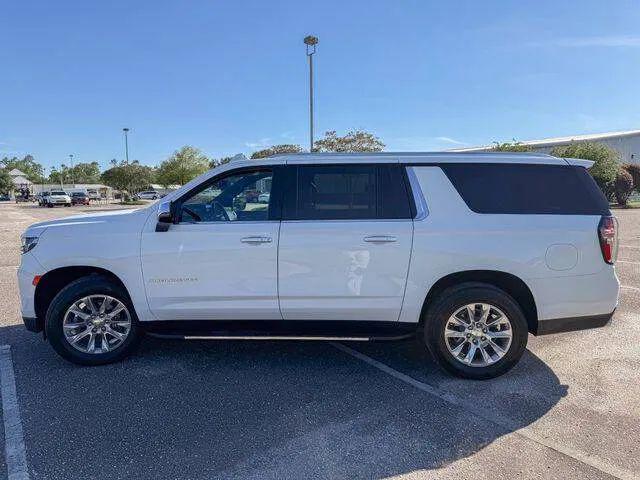 2023 Chevrolet Suburban 2WD Premier