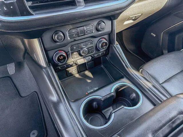 2023 Chevrolet Suburban 2WD Premier