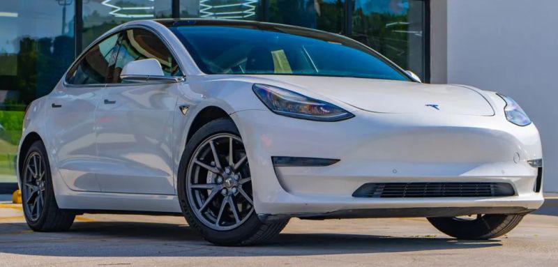 2020 Tesla Model 3 Standard Range Plus Rear-Wheel Drive