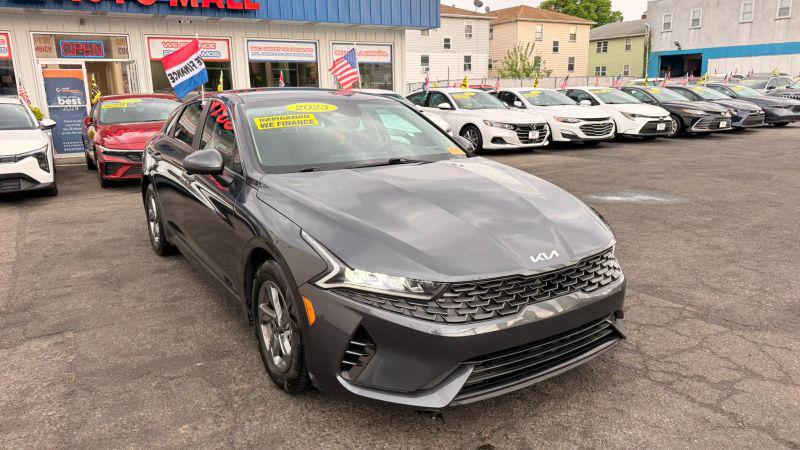2023 Kia K5 LXS