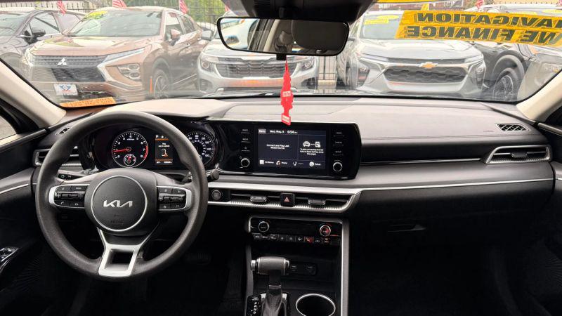 2023 Kia K5 LXS