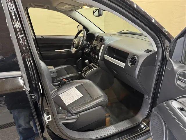 2017 Jeep Compass Latitude FWD