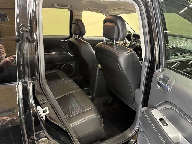2017 Jeep Compass Latitude FWD