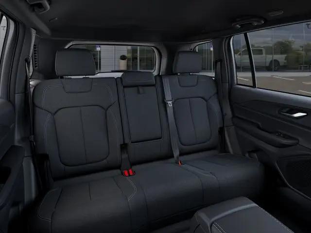2026 Jeep Grand Cherokee Laredo 4x4