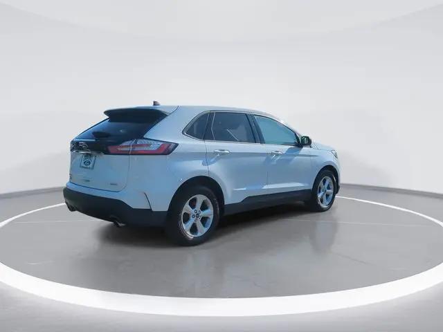2020 Ford Edge SE