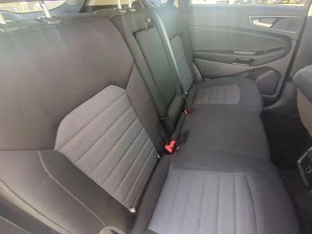 2020 Ford Edge SE