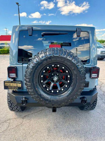 2014 Jeep Wrangler Unlimited Sahara