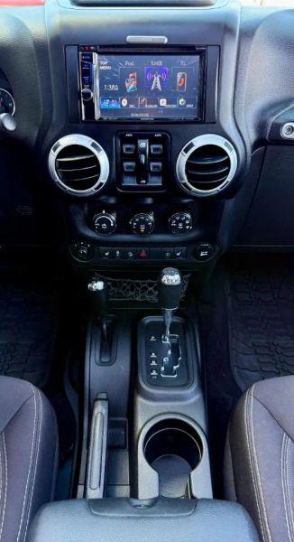 2014 Jeep Wrangler Unlimited Sahara