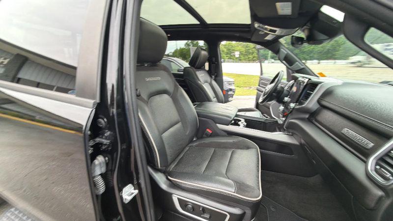 2023 Ram 1500 Laramie Crew Cab 4x2 5'7" Box