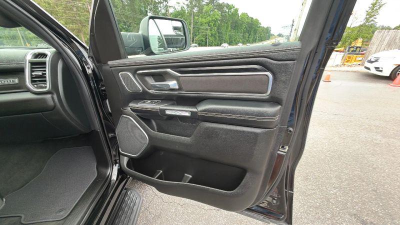 2023 Ram 1500 Laramie Crew Cab 4x2 5'7" Box