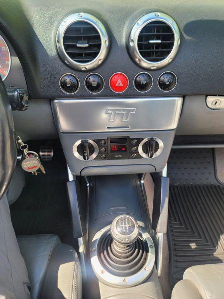 2001 Audi TT Base