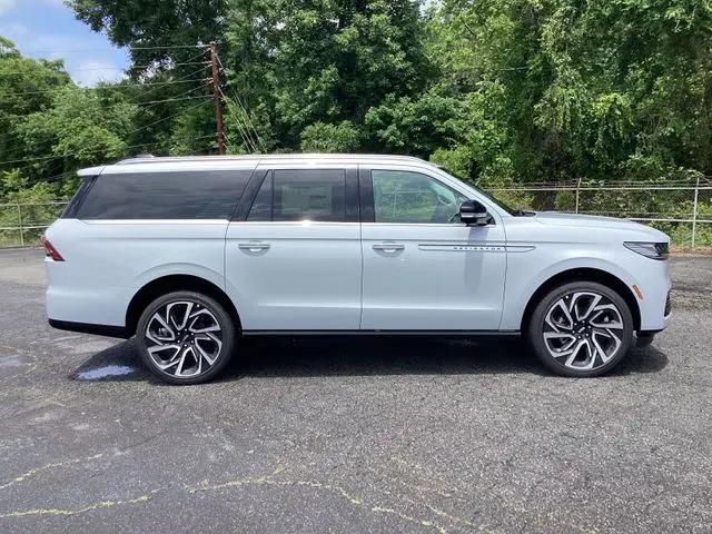 2026 Lincoln Navigator Reserve L
