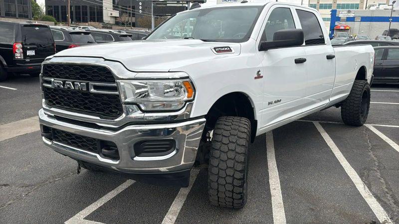 2022 Ram 2500 Tradesman Crew Cab 4x4 8' Box