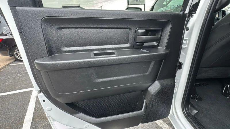 2022 Ram 2500 Tradesman Crew Cab 4x4 8' Box