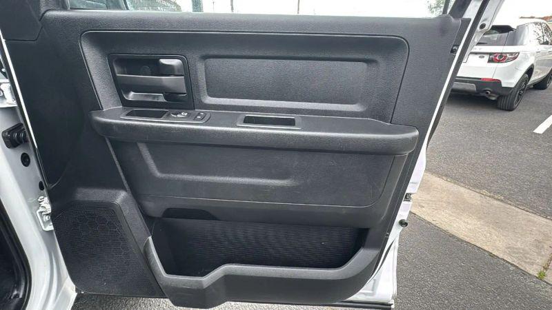 2022 Ram 2500 Tradesman Crew Cab 4x4 8' Box