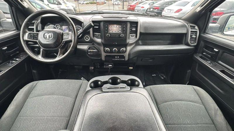 2022 Ram 2500 Tradesman Crew Cab 4x4 8' Box