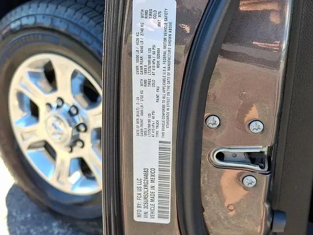 2024 Ram 2500 Big Horn Crew Cab 4x4 6'4" Box