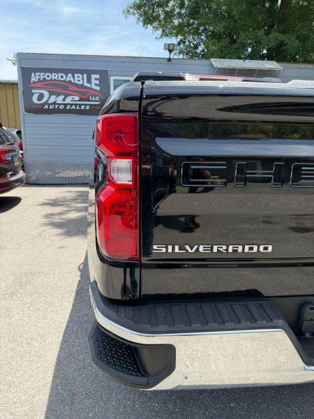 2021 Chevrolet Silverado 1500 2WD Crew Cab Short Bed LT