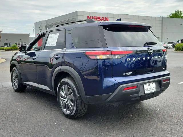 2025 Nissan Pathfinder SV 4WD