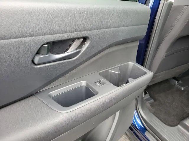 2025 Nissan Pathfinder SV 4WD