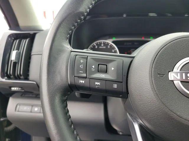 2025 Nissan Pathfinder SV 4WD