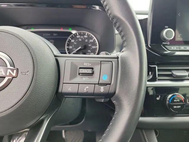 2025 Nissan Pathfinder SV 4WD