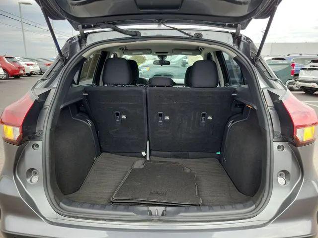 2024 Nissan Kicks S Xtronic CVT