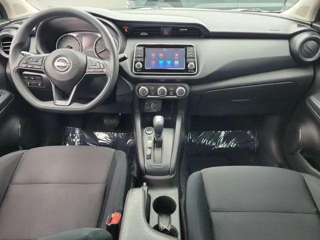 2024 Nissan Kicks S Xtronic CVT