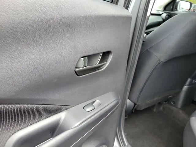 2024 Nissan Kicks S Xtronic CVT