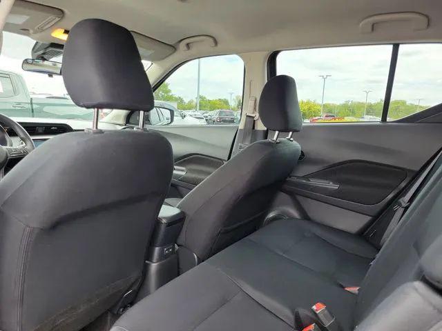 2024 Nissan Kicks S Xtronic CVT
