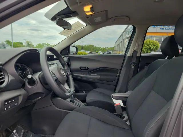 2024 Nissan Kicks S Xtronic CVT