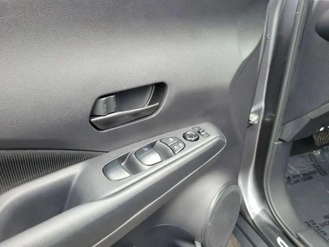 2024 Nissan Kicks S Xtronic CVT