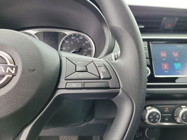 2024 Nissan Kicks S Xtronic CVT