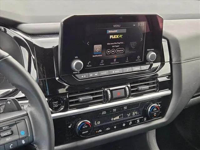 2025 Nissan Pathfinder SV FWD