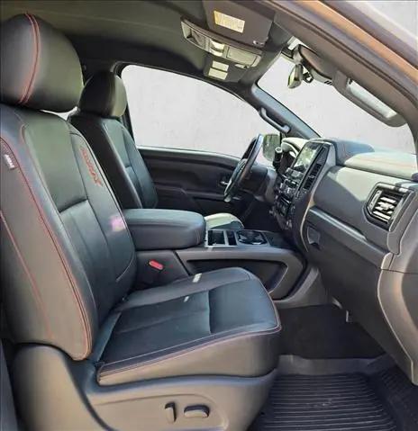 2023 Nissan Titan Crew Cab PRO-4X 4x4