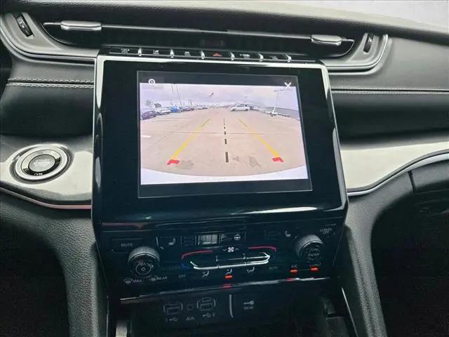 2022 Jeep Grand Cherokee Altitude 4x2