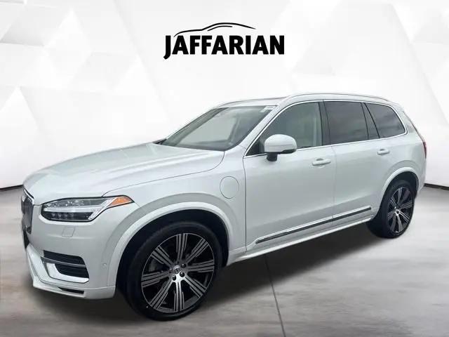 2024 Volvo XC90 Recharge T8 Plus Bright Theme 7-Seater