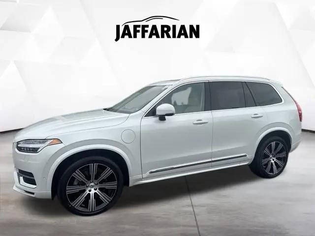 2024 Volvo XC90 Recharge T8 Plus Bright Theme 7-Seater