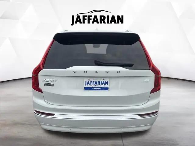 2024 Volvo XC90 Recharge T8 Plus Bright Theme 7-Seater