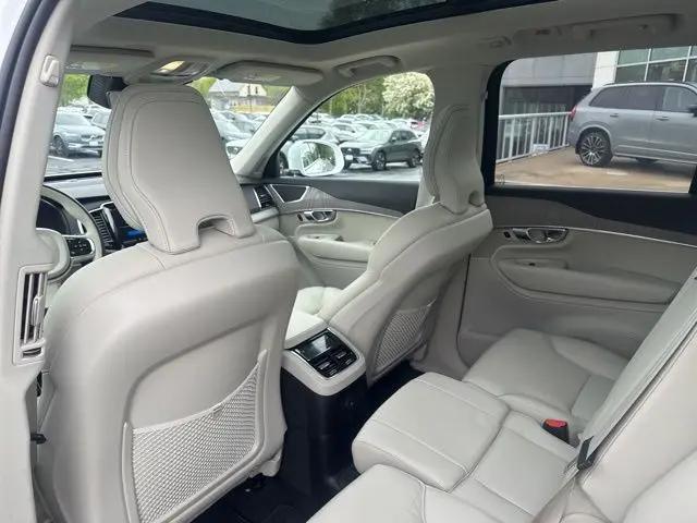 2024 Volvo XC90 Recharge T8 Plus Bright Theme 7-Seater