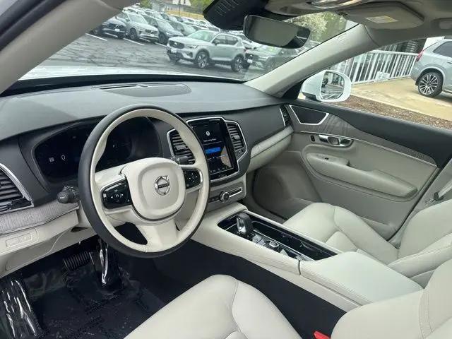 2024 Volvo XC90 Recharge T8 Plus Bright Theme 7-Seater