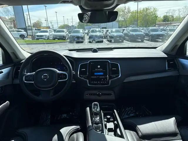 2023 Volvo XC90 B6 Ultimate 7-Seater